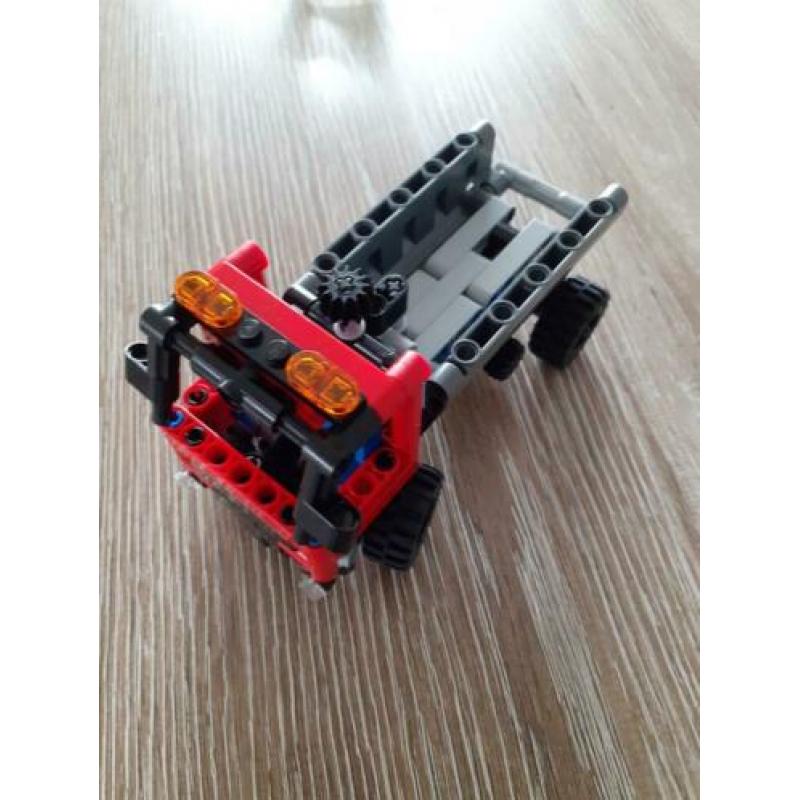 Lego Techinc Haaklader 42084