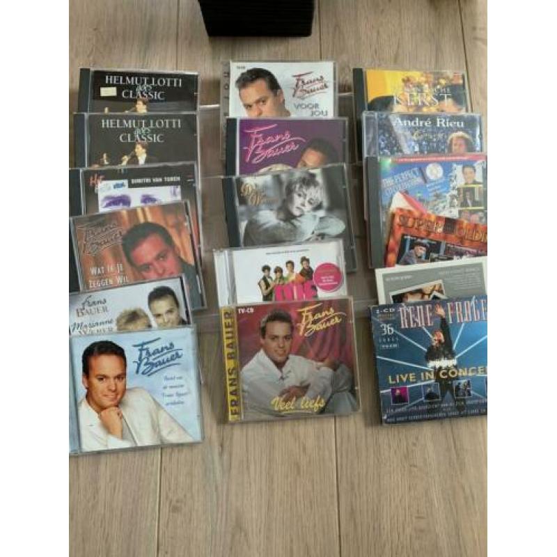 Verschillende cd’s en dvd.