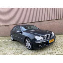 Mercedes-Benz C-klasse 320 CDI Elegance Automaat Dak Navi