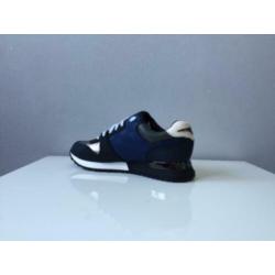 Originele Louis Vuitton Sneakers LV Blauw Leer Runners B