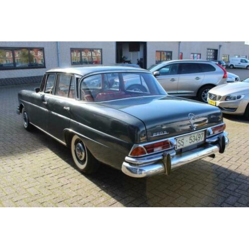 Mercedes-Benz S-Klasse 220S W111 UNIEK OHNE FLOSSEN YOUTUBE