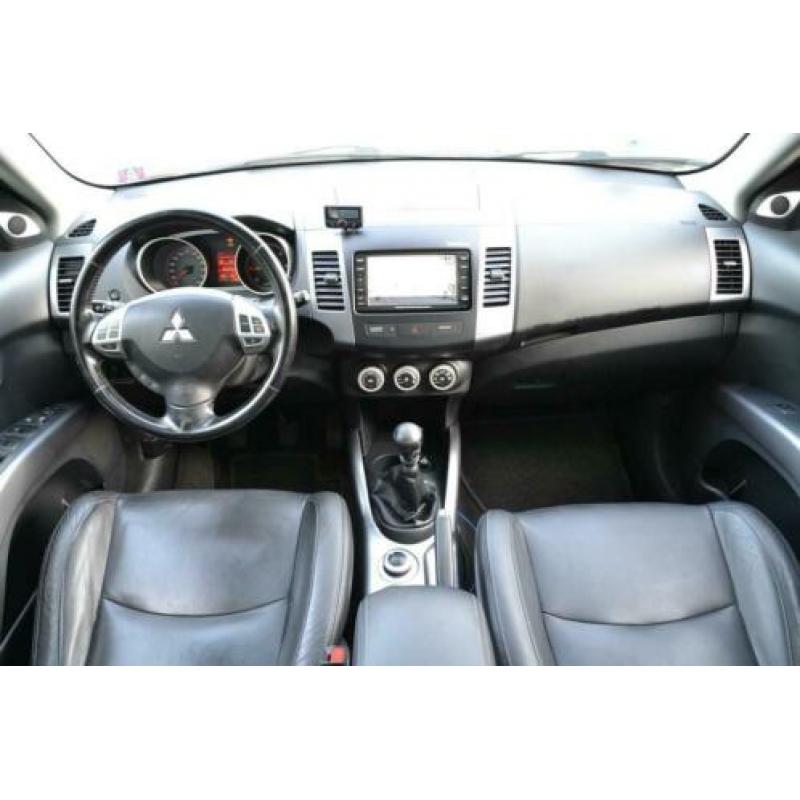 Mitsubishi Outlander 2.0 DI-D Instyle 4X4 BJ'07 Airco