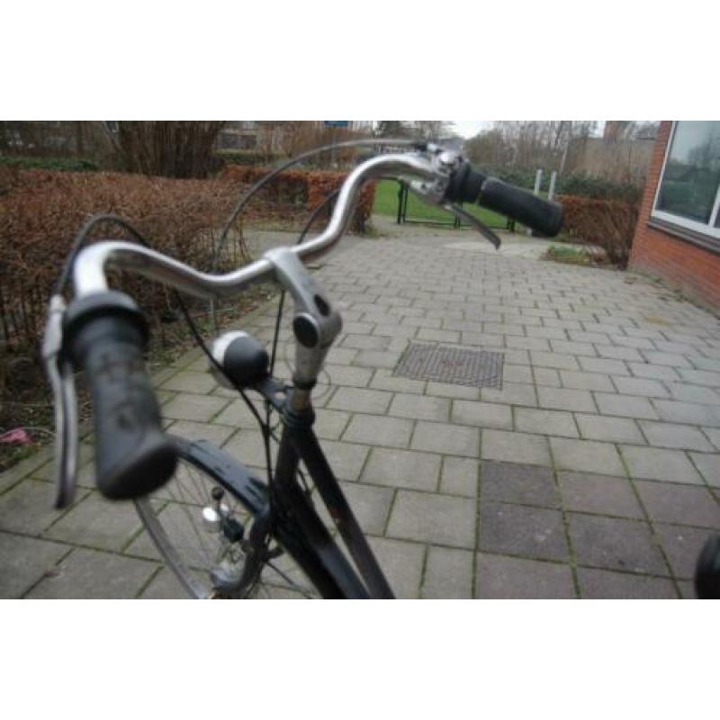 Gazelle Impala Damesfiets 3 Versnellingen wielmaat 28 inch