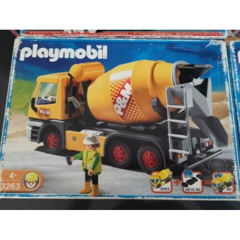 Groot pakket Playmobil! Erg goede staat! Zie alle foto's...