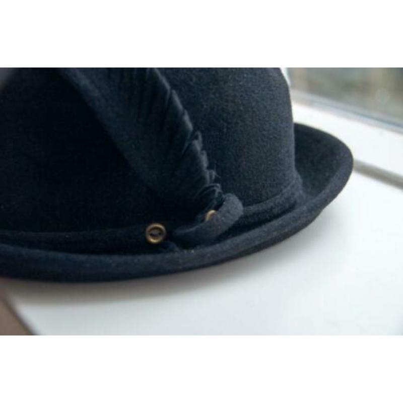 Zwarte 'bowler hat' hoed van vilt