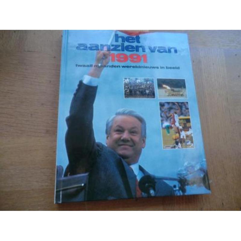 boeken - Het aanzien van - 1979, 1982, 1990, 1991, 1992,....