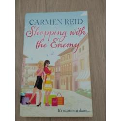 Shopping with the enemy - Carmen Reid