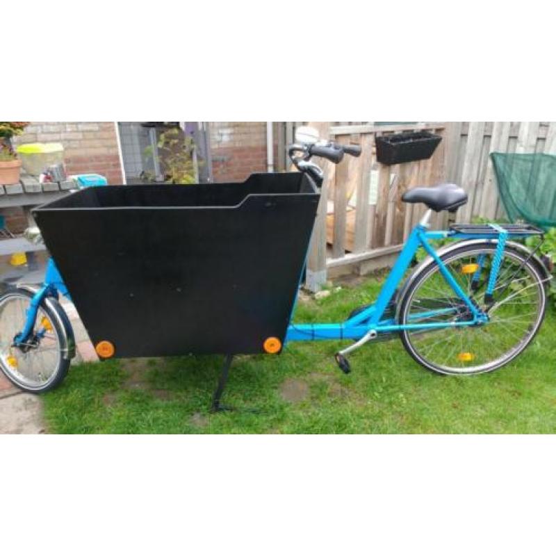 Bakfiets, net opgeknapt