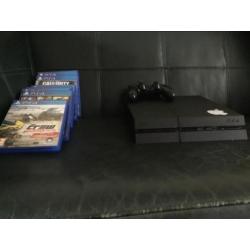 PlayStation 4 500gb met 12 spellen en 1 controller